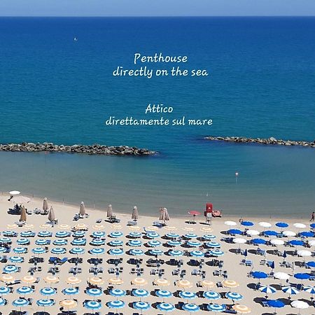 La Terrazza Sul Mare Apartment Montesilvano Luaran gambar