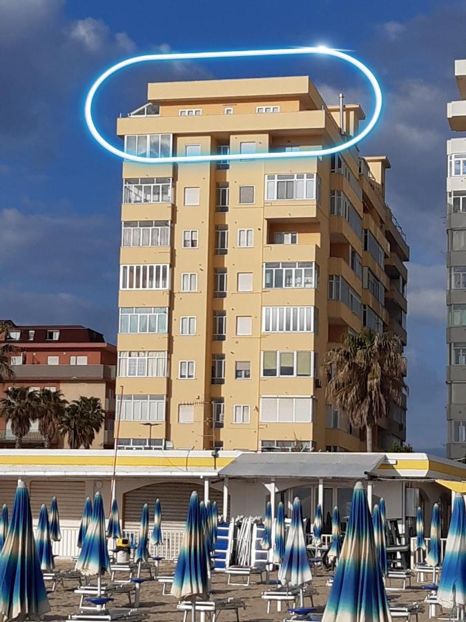 La Terrazza Sul Mare Apartment Montesilvano Luaran gambar