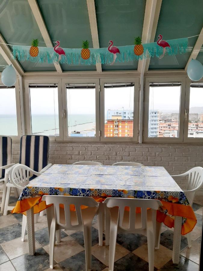 La Terrazza Sul Mare Apartment Montesilvano Luaran gambar